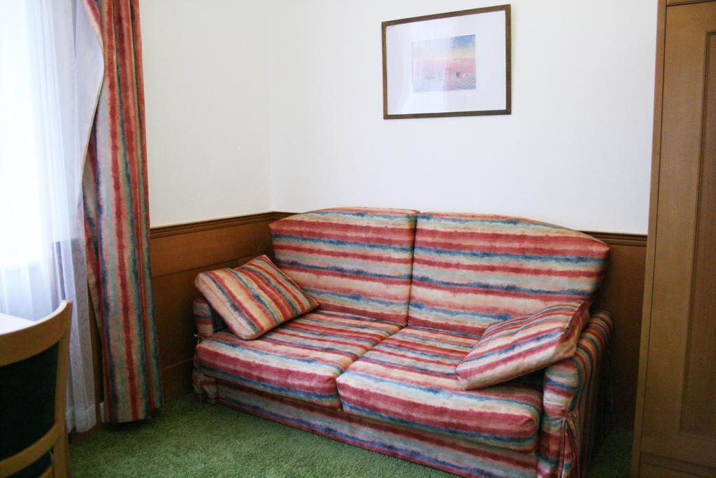 Villa Charlotte Karlovy Vary Room photo