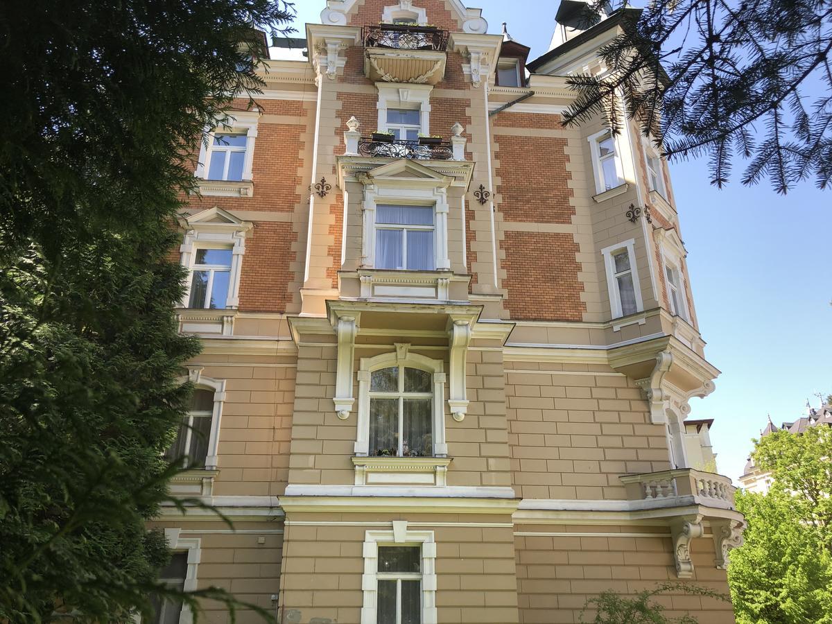 Villa Charlotte Karlovy Vary Exterior photo